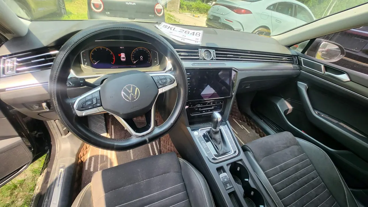 Volkswagen 2021 Magotan 2.0TSI 330TSI 30th Anniversary Edition Automatic Gear 5