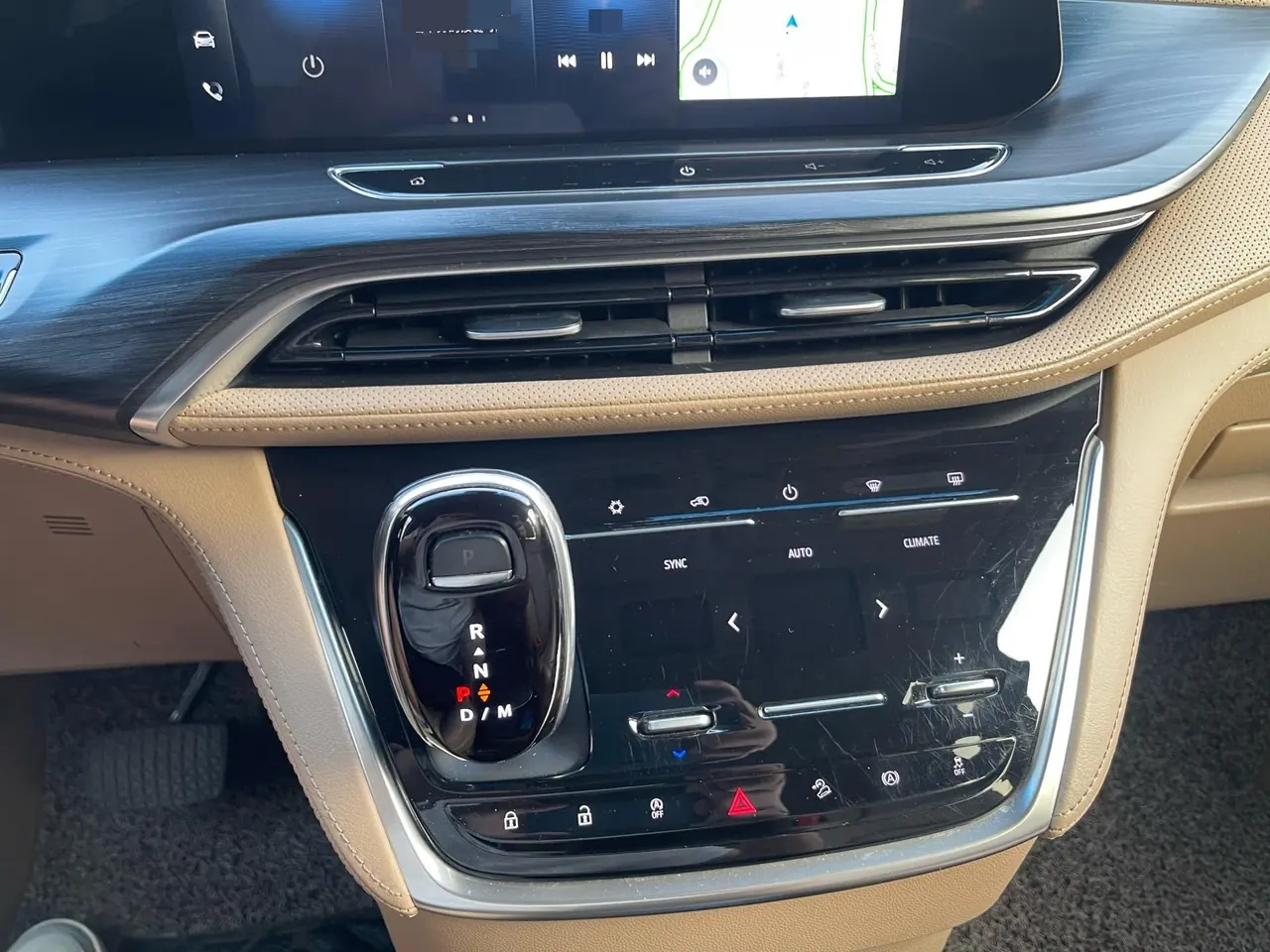 Buick 2021 GL8 ES Lu Zun 2.0T 653T Exclusive Automatic Gear 5