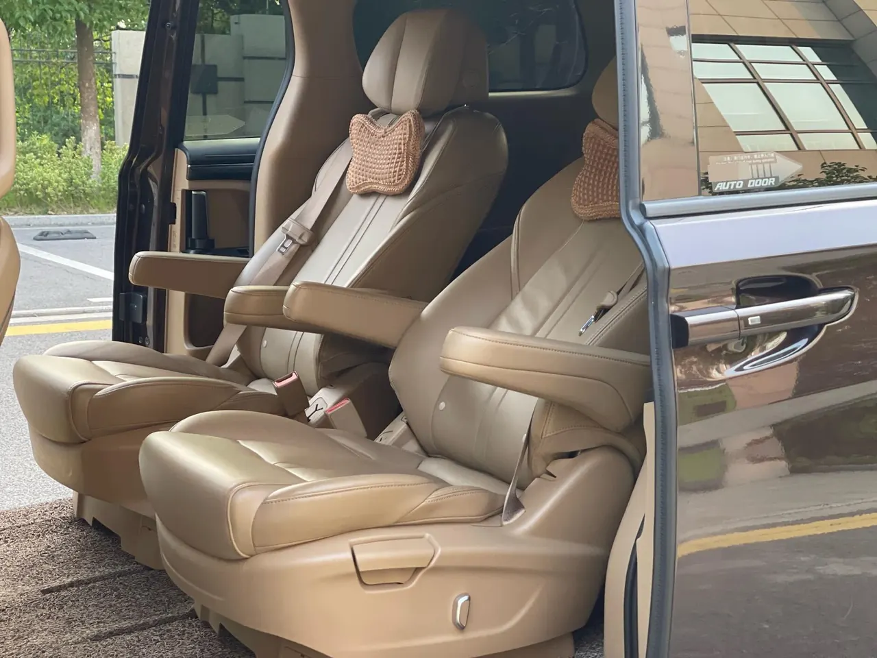 Buick 2021 GL8 ES Lu Zun 2.0T 653T Exclusive Automatic Gear 6