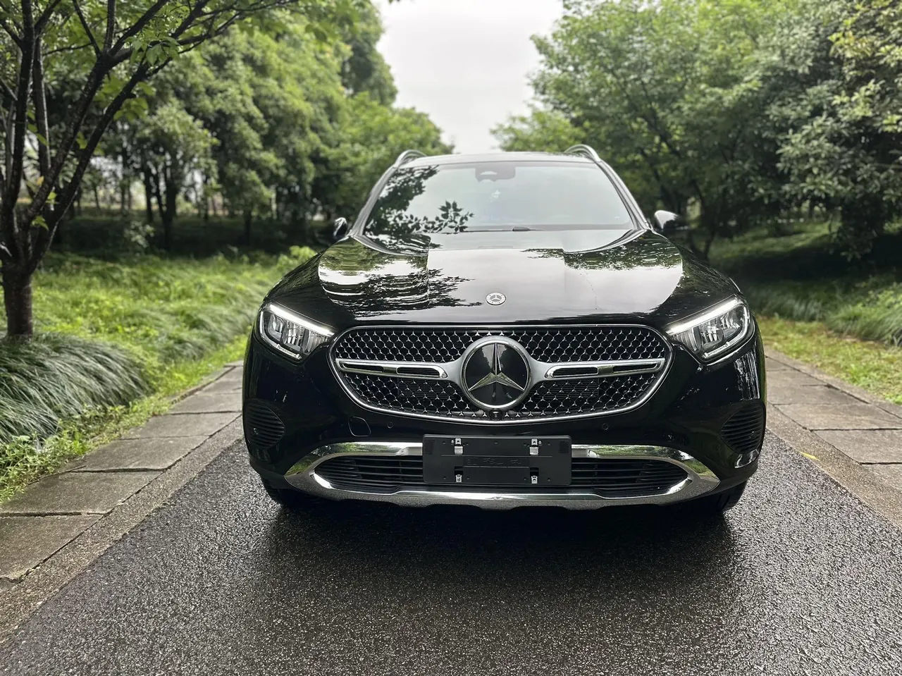 Mercedes Benz 2026 GLC 260 L 4MATIC 48V 2.0T Classic 5-seat Automatic Gear 2