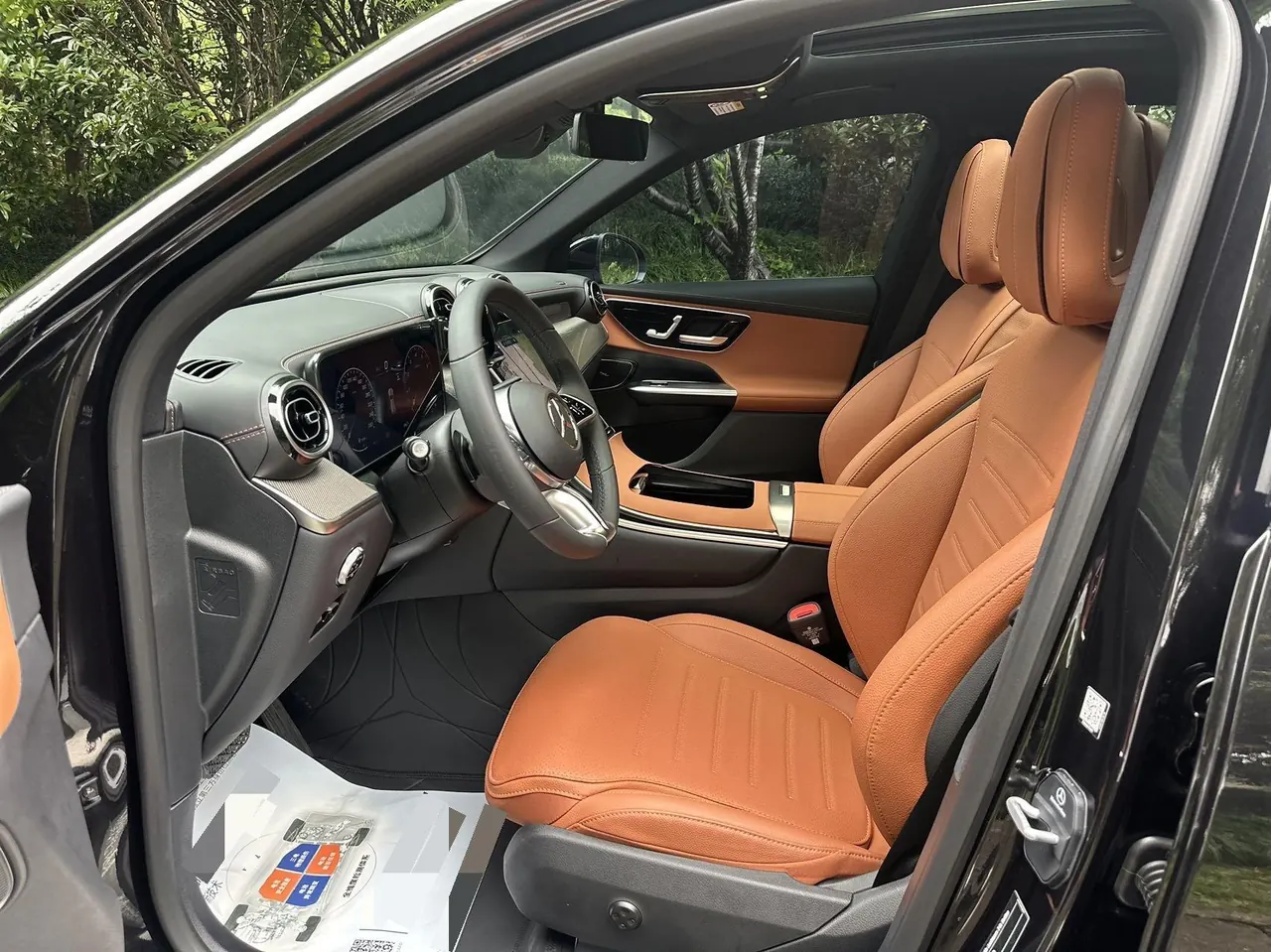 Mercedes Benz 2026 GLC 260 L 4MATIC 48V 2.0T Classic 5-seat Automatic Gear 6