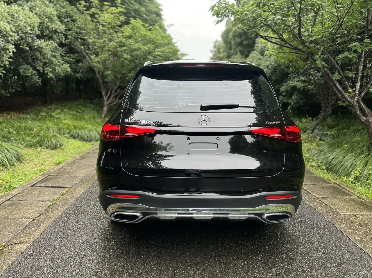 Mercedes Benz 2026 GLC 260 L 4MATIC 48V 2.0T Classic 5-seat Automatic Gear 9
