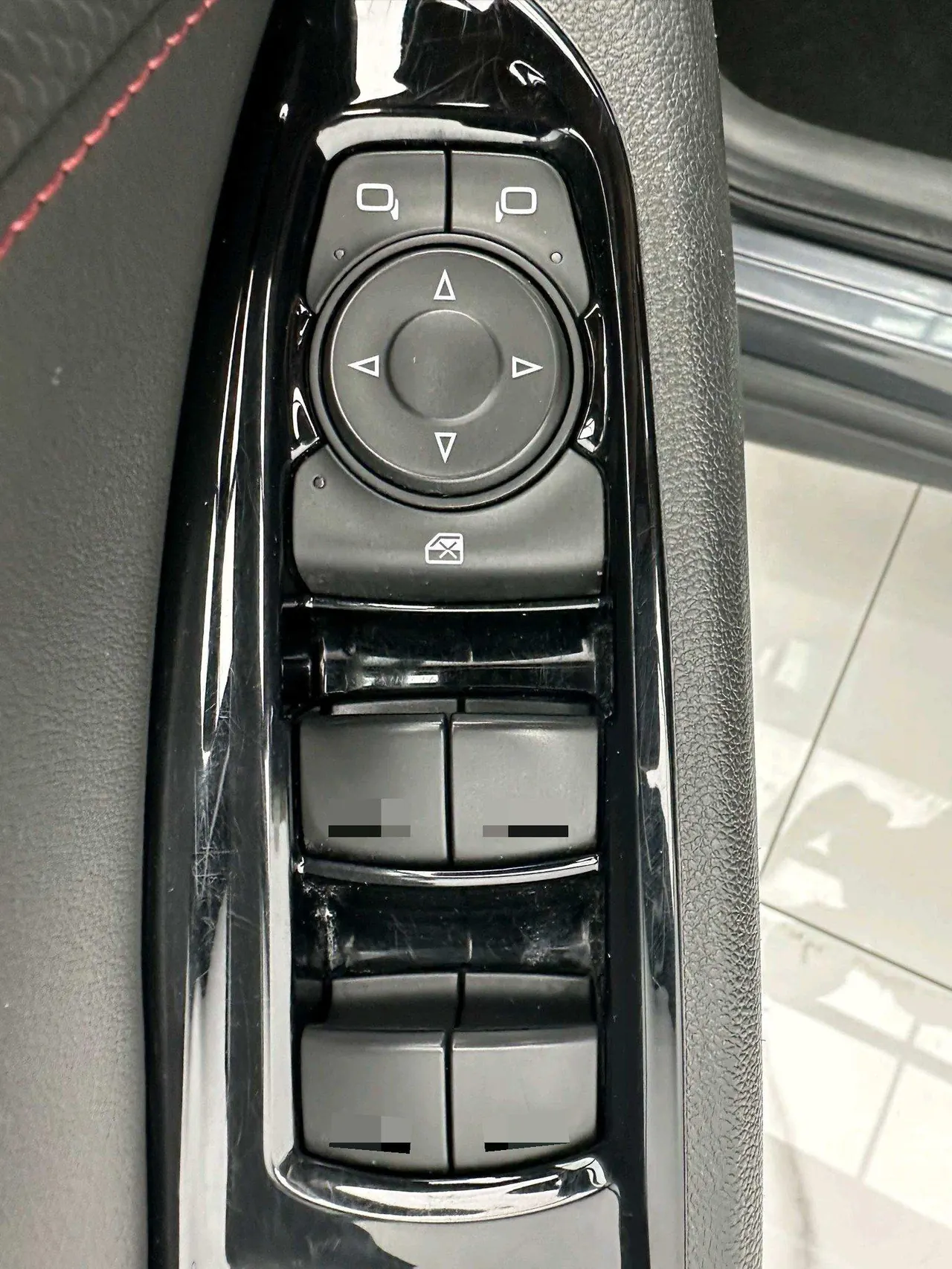 Chevrolet 2020 Volando 48V 1.3T Redline 530T Vertical Edition (52) Automatic Gear 11
