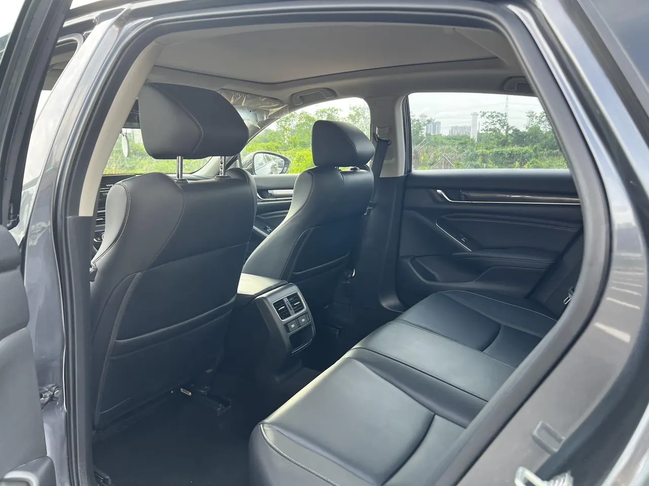 Honda 2022 10th Generation Accord 1.5T Stepless 260TURBO Magic Night Premium Edition Automatic Gear 6