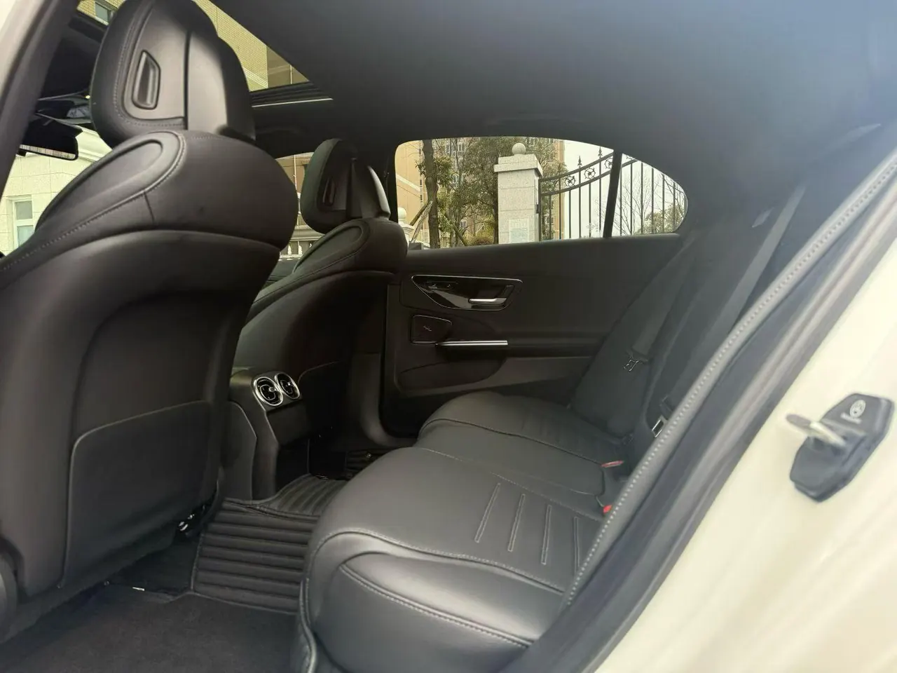 Mercedes Benz Class C 2024 C 200 L 48V 1.5T Sports Edition (Modified) Automatic Gear 4