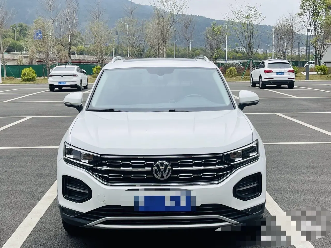 Volkswagen 2020 Tanyue 2.0TSI 330TSI Two-Drive Deluxe Smart Joint Edition Automatic Gear 2