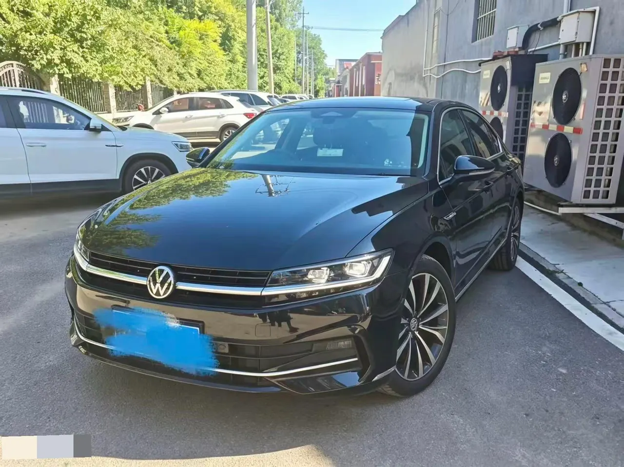 Volkswagen 2024 Magotan 2.0TSI 380TSI Premium Edition Da Mai Bag Automatic Gear - View 1