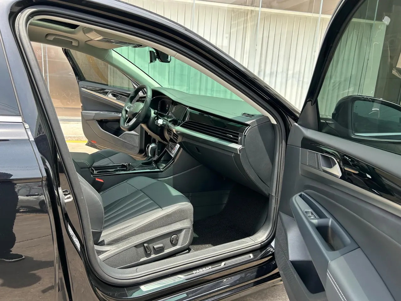 Volkswagen 2026 Passat 2.0TSI 380TSI Subut Longteng Edition Automatic Gear 9
