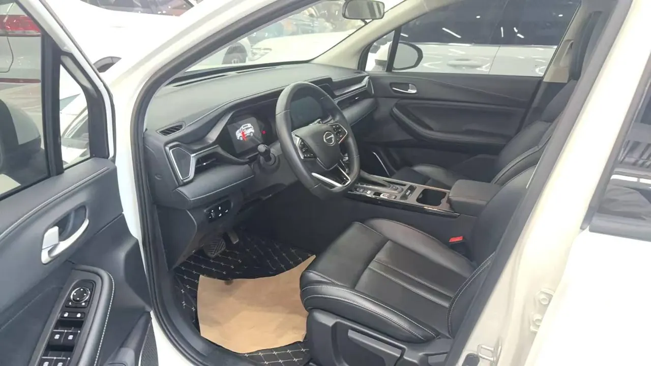 Chuanqi 2022 GS4 1.5T 270T Zhixing Pilot Edition Automatic Gear 6