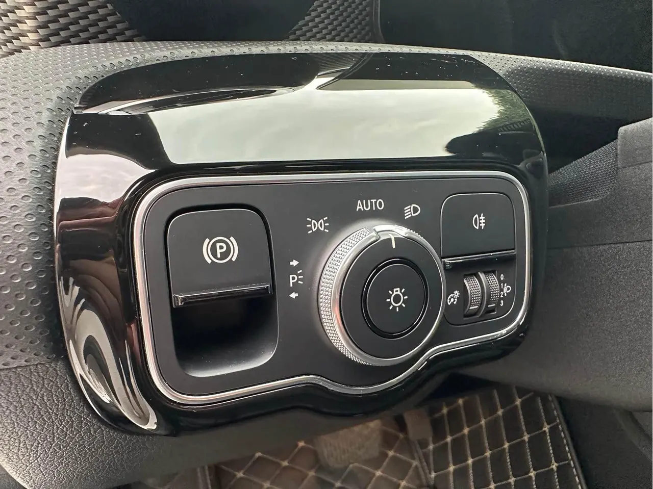 Mercedes Benz Class A 2022 A 180 L 1.3T automatic gear 20