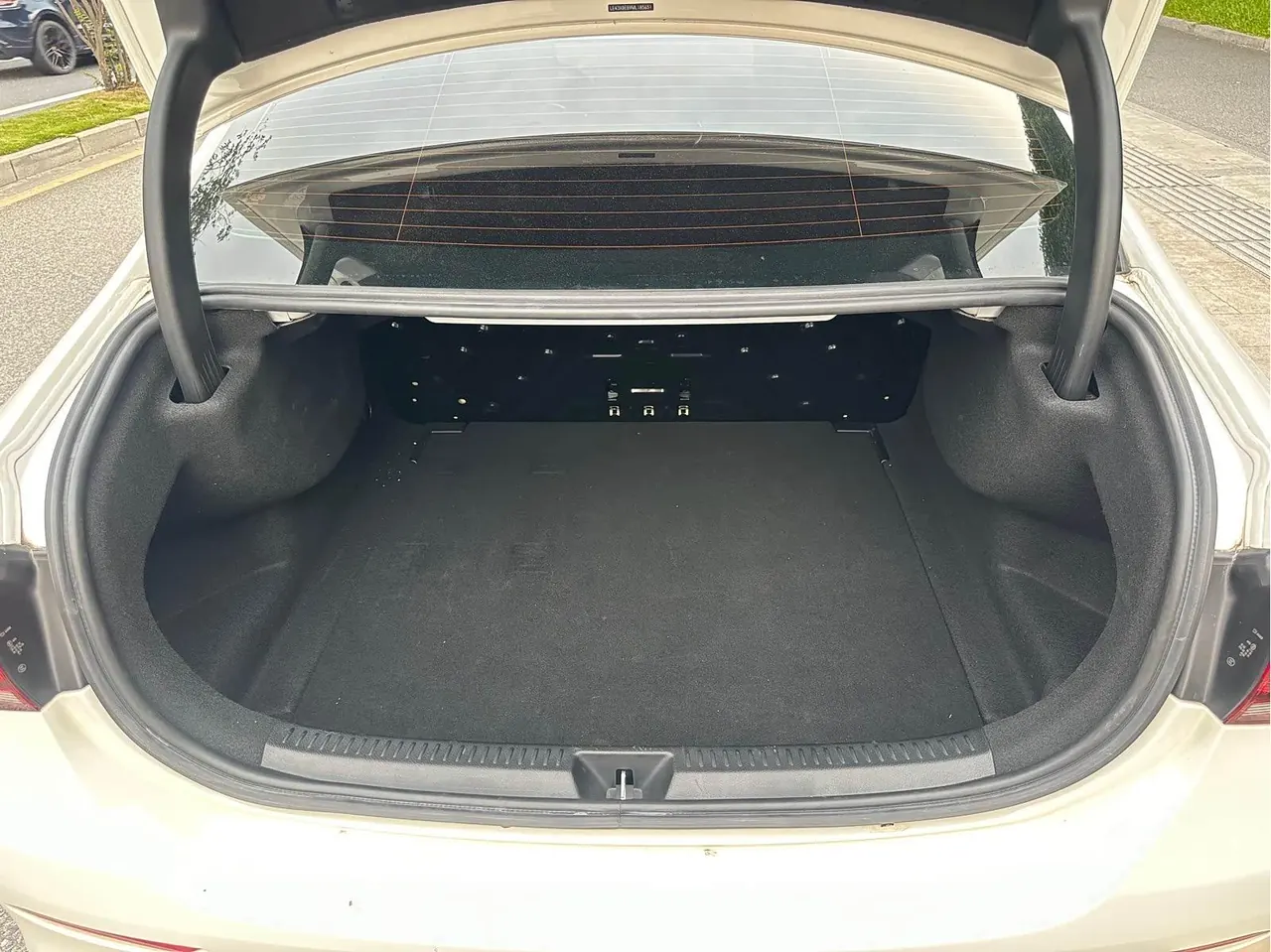 Mercedes Benz Class A 2022 A 180 L 1.3T automatic gear 22