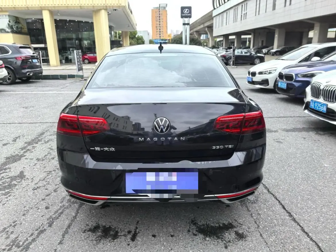 Volkswagen 2020 Magotan 2.0TSI 330TSI luxury automatic transmission 7