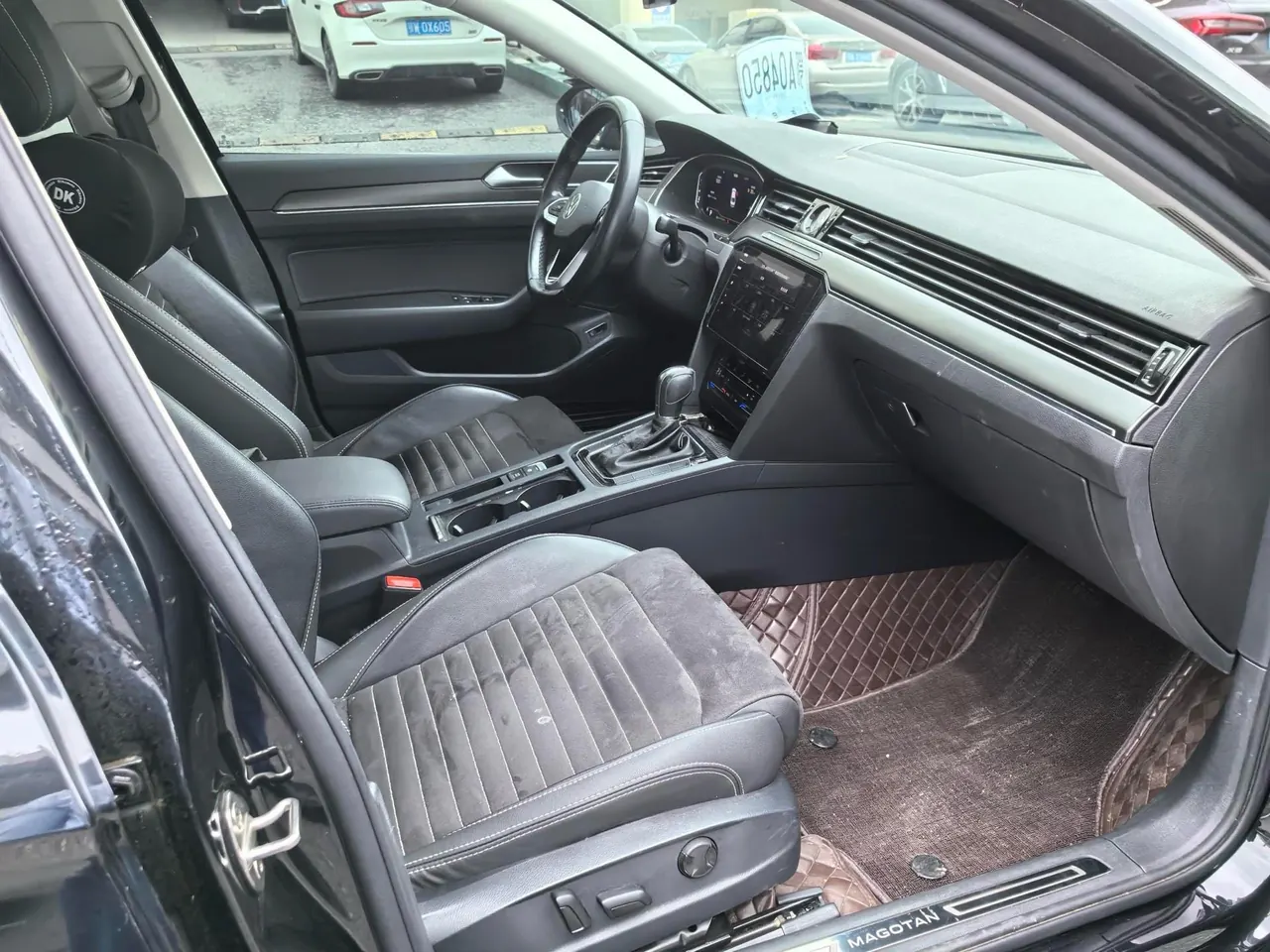 Volkswagen 2020 Magotan 2.0TSI 330TSI luxury automatic transmission 9