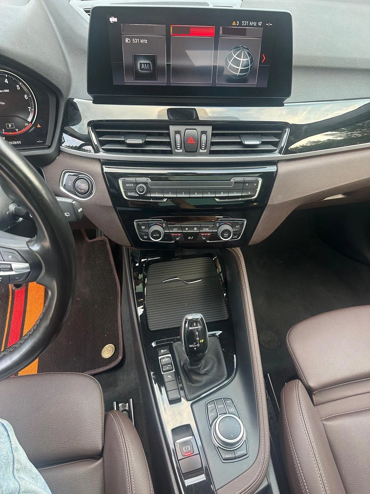 BMW 2022 X1 sDrive20Li 1.5T exclusive automatic gear 14