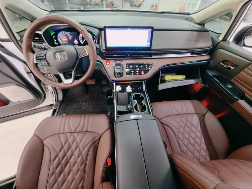Honda 2026 Odyssey Hybrid 2.0 Stepless Sharp and Pleasant Edition Automatic Gear 9