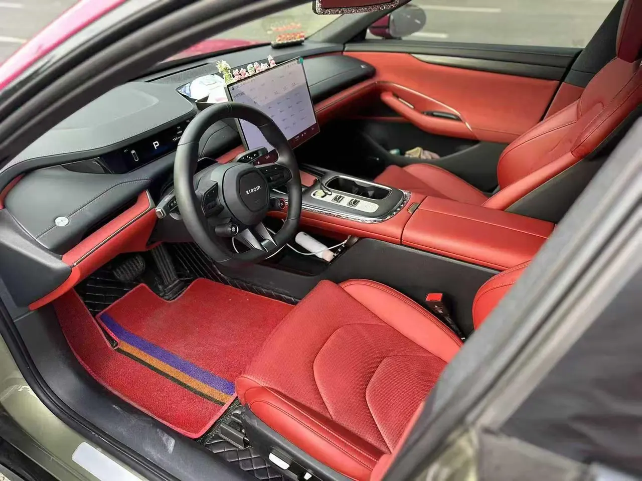 MI 2024 SU 7 700km Rear Drive Long Endurance Smart Driving Edition Automatic Gear 5