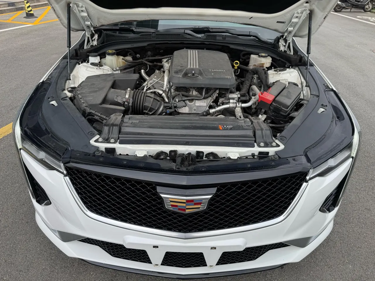 Cadillac 2020 CT4 2.0T 28T fashion automatic gear 7