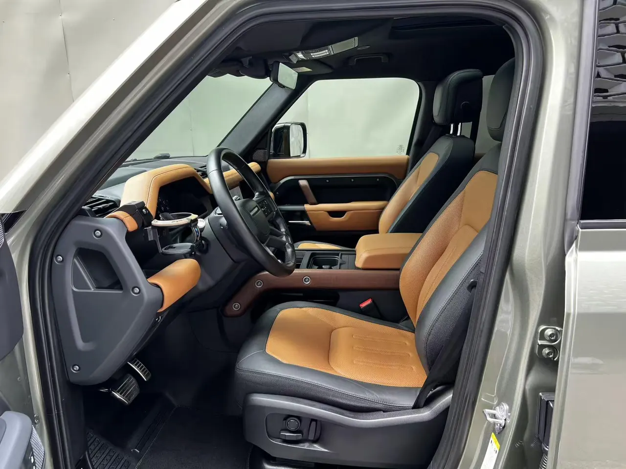 Land Rover guards (imported) 2021 guards 110 48V 3.0T X P400 automatic gear 3
