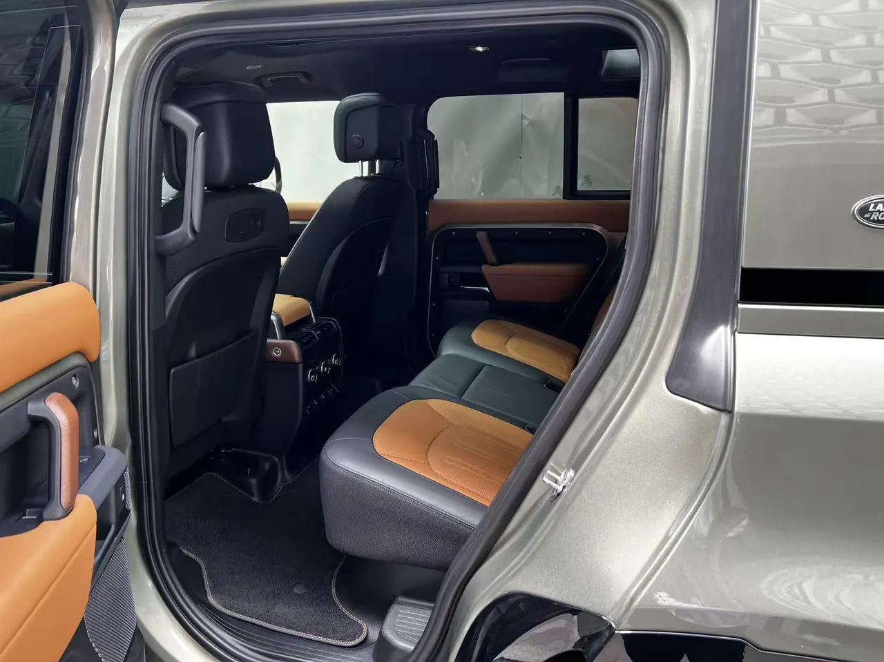 Land Rover guards (imported) 2021 guards 110 48V 3.0T X P400 automatic gear 8
