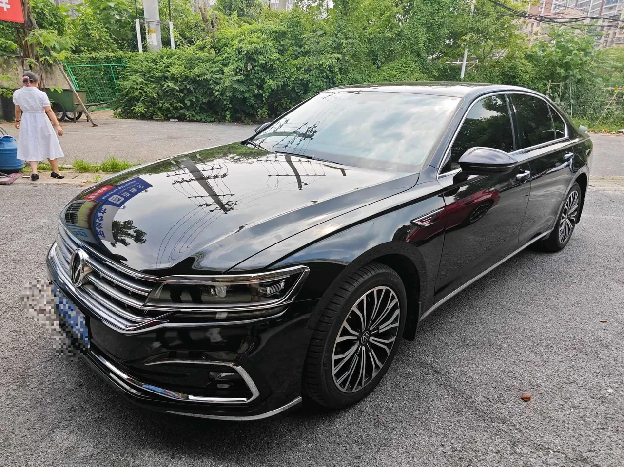 Volkswagen 2021 Huiang 2.0TSI 380TSI Deluxe Edition Automatic Gear - View 1