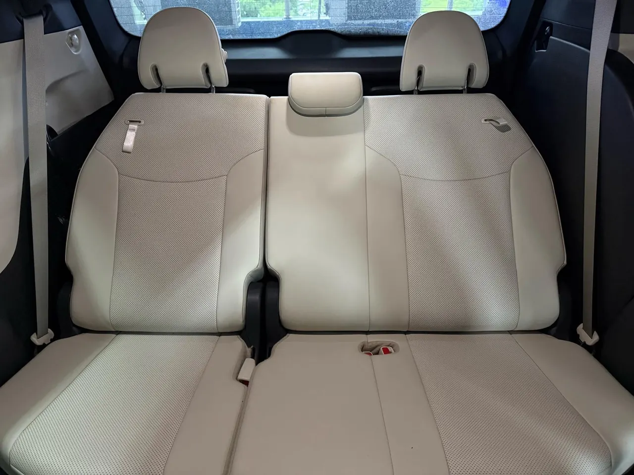 Toyota 2024 Sai 2.5 Stepless Premium Edition Automatic Gear 7
