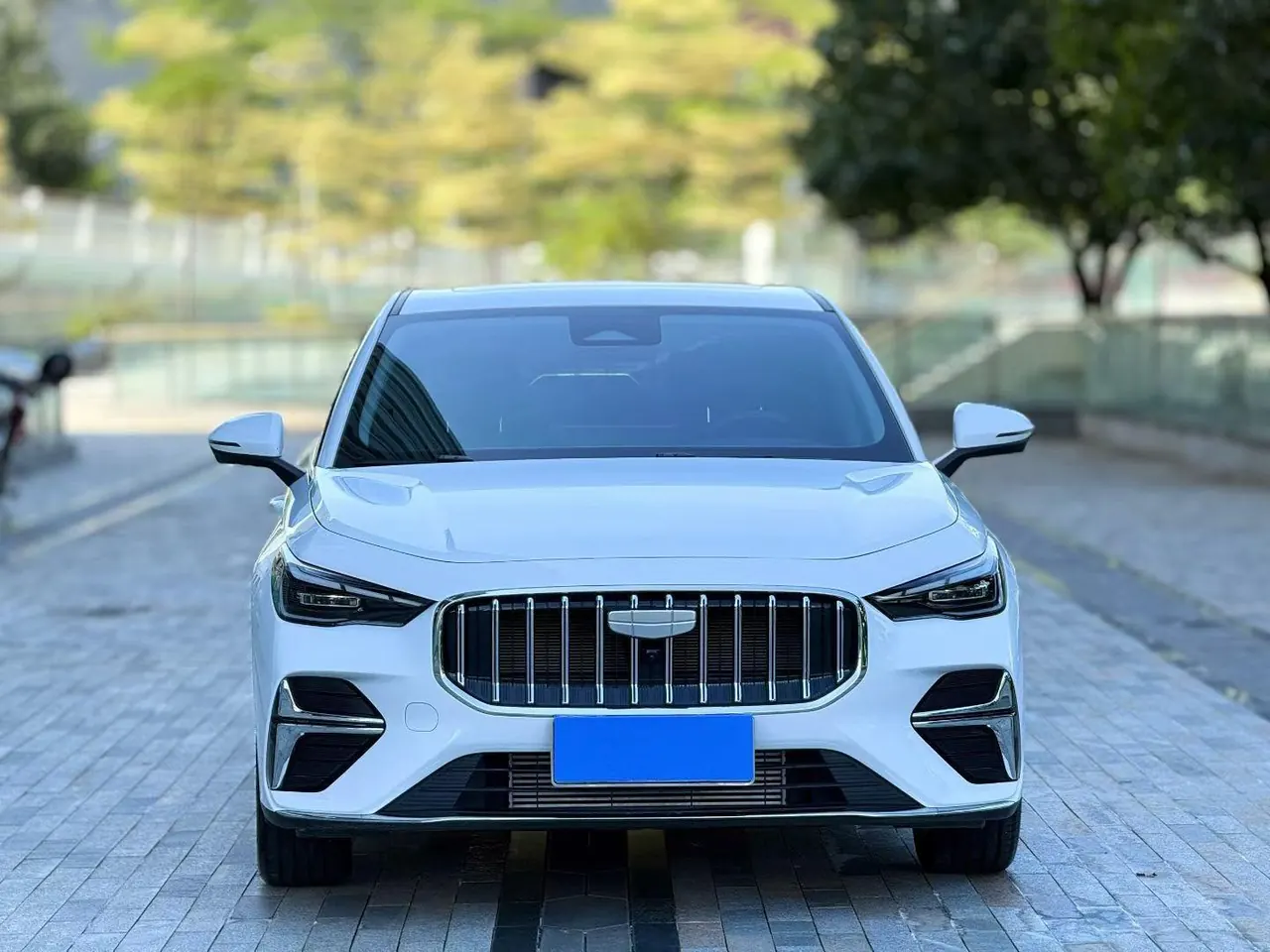 Geely 2026 emgrand -3-compartment 1.5T honorable automatic gear 3