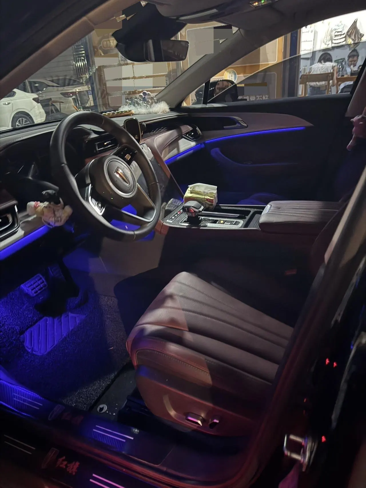 HongQi 2024 H5 2.0T Zhilian Qi Chang Edition Automatic Gear 2