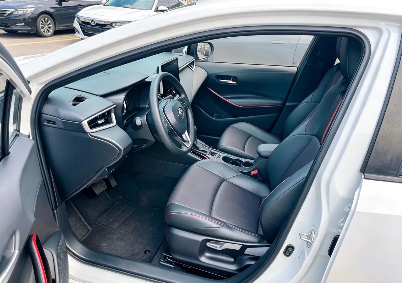 Toyota 2022 Lei Ling Shuangqing 1.8H Stepless Sports Edition Automatic Gear 8