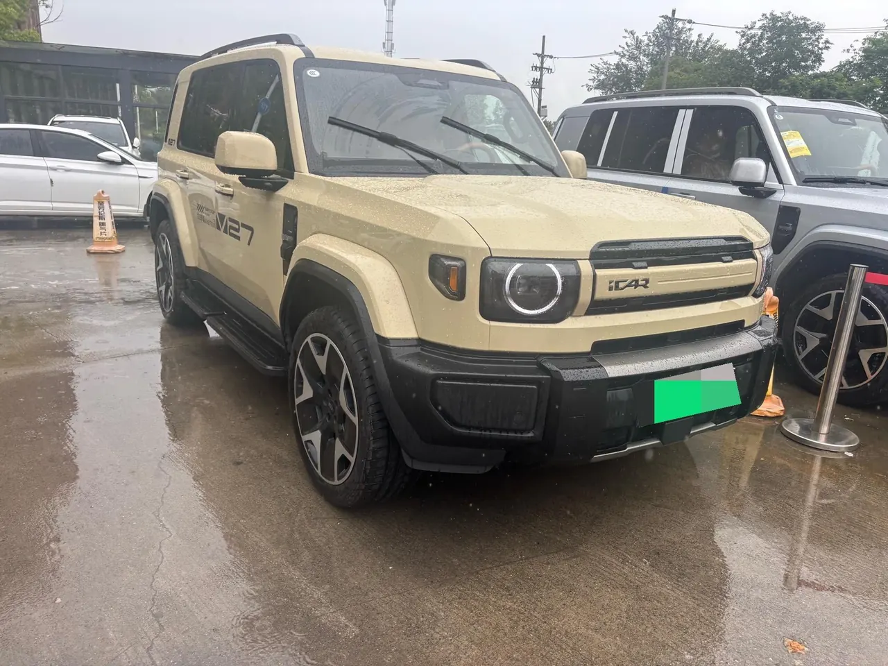 ICAR 2026 iCAR V 27 200KM 4WD Falcon 500 Automatic 2