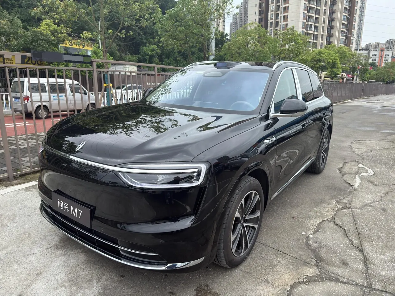 AITO 2026 AITO M7 extended range Max 4-wheel drive version 5 (192-line laser Radar) automatic gear - View 1