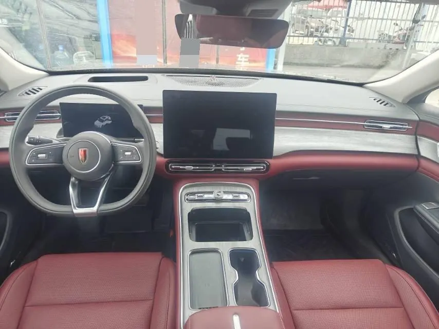 HongQi 2026 H5 2.0T Flag Collar Pro Edition Automatic Gear 3