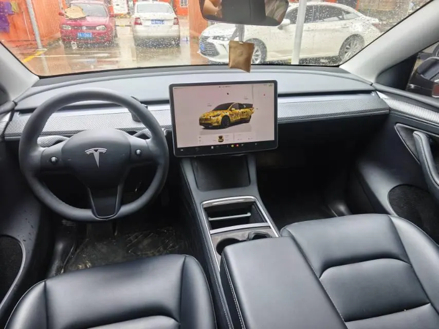 Tesla 2022 Model Y rear-wheel drive version (facelift) automatic gear 4