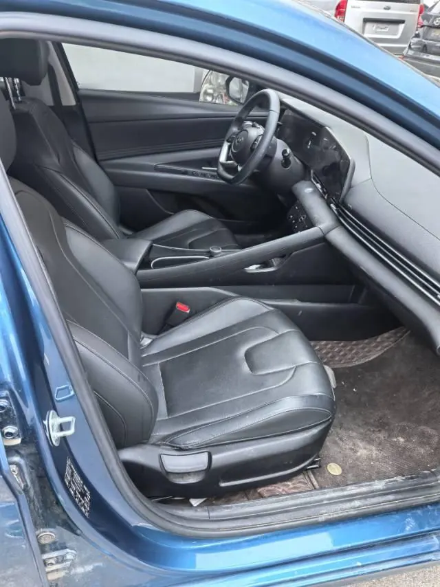 Hyundai 2022 Elantra-sedan 1.5 stepless GLX elite automatic gear 3