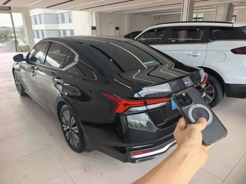 Nissan 2022 Teana 2.0 stepless XL-Upr premium version automatic gear 7