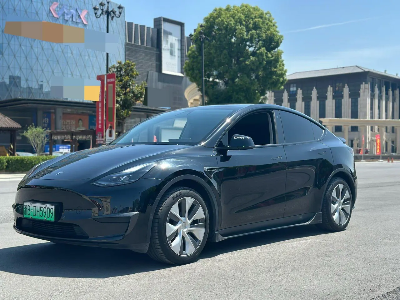 Tesla 2022 Model Y rear-wheel drive version automatic transmission - View 1