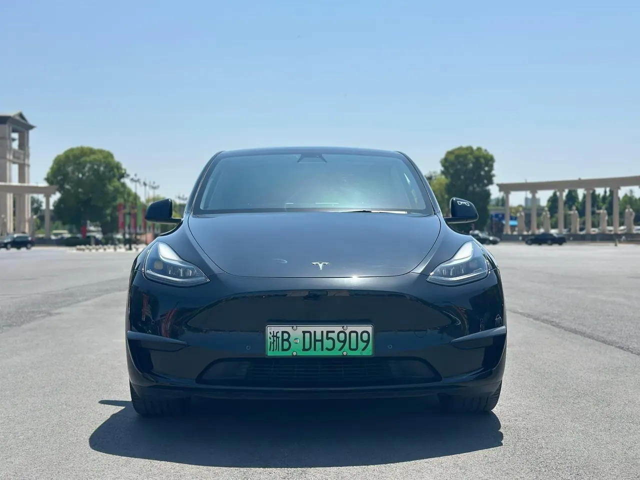 Tesla 2022 Model Y rear-wheel drive version automatic transmission 2