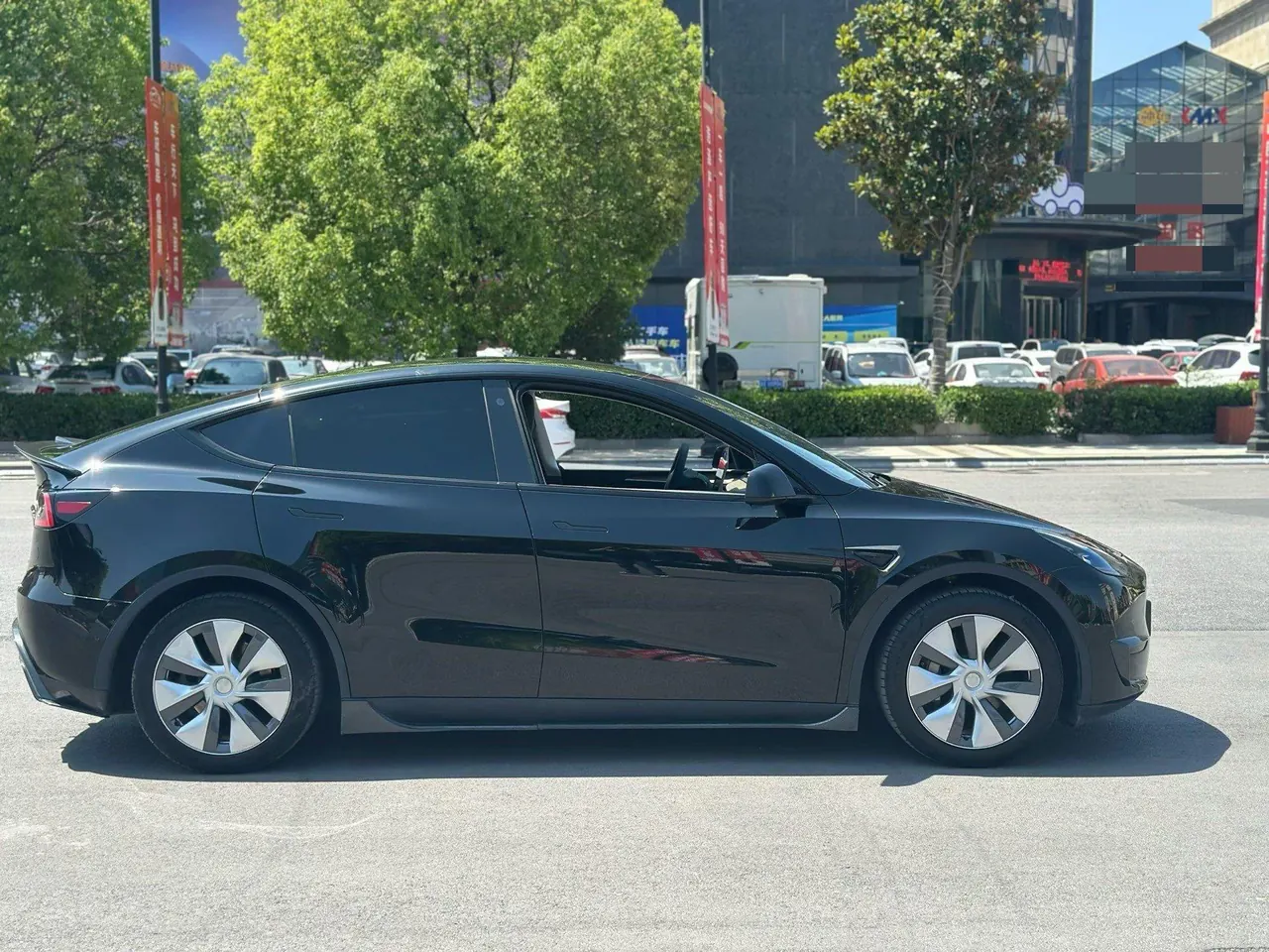 Tesla 2022 Model Y rear-wheel drive version automatic transmission 4