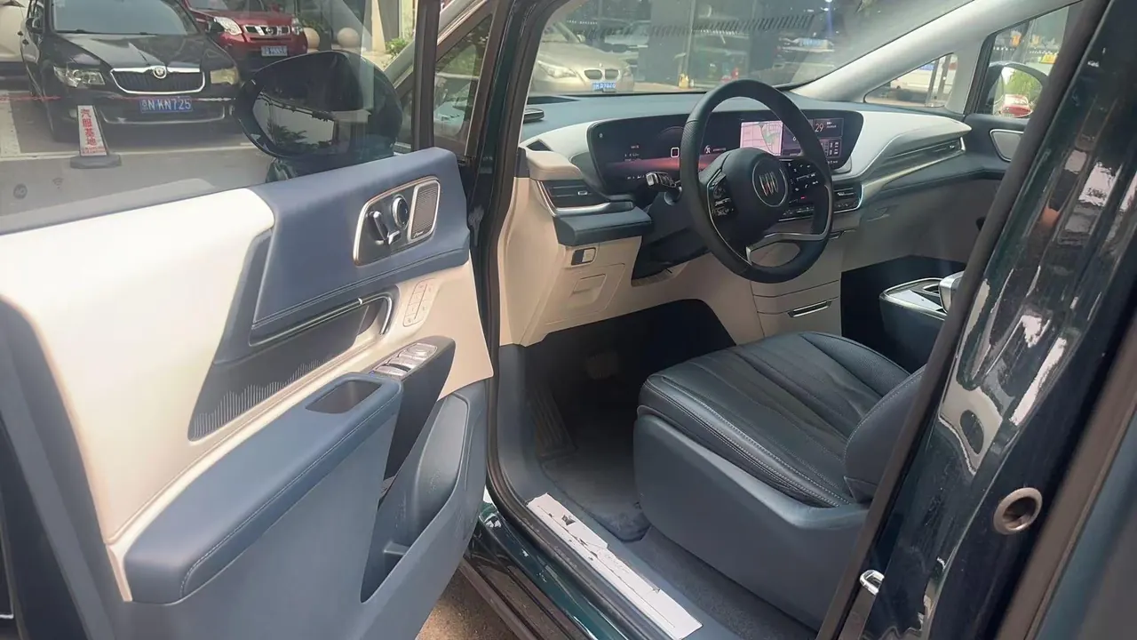 Buick 2023 Century 48V 2.0T Private Edition 4-seat Automatic Gear 8