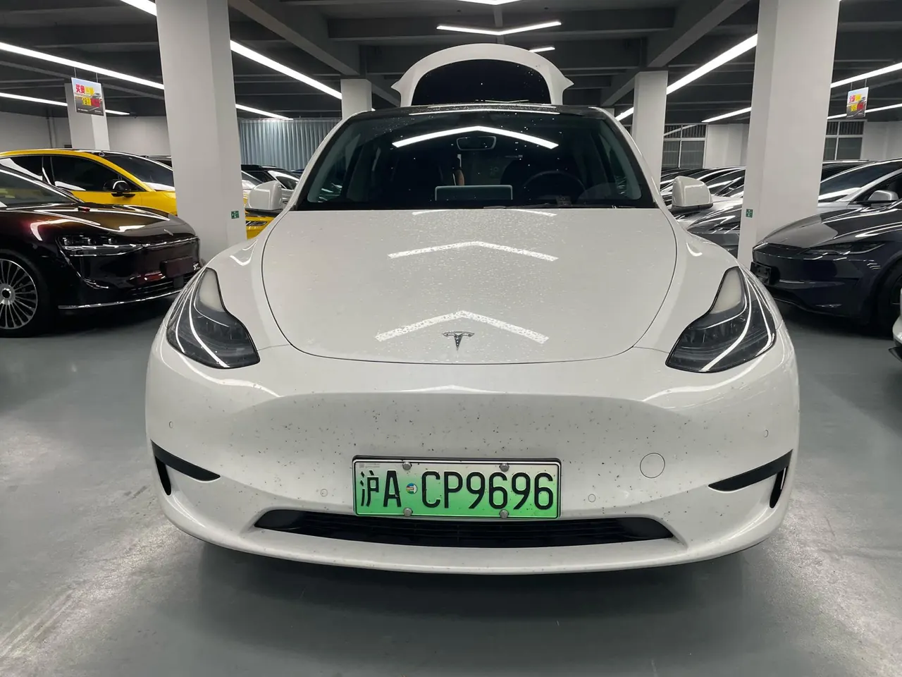 Tesla 2022 Model Y rear-wheel drive version (facelift) automatic gear 2