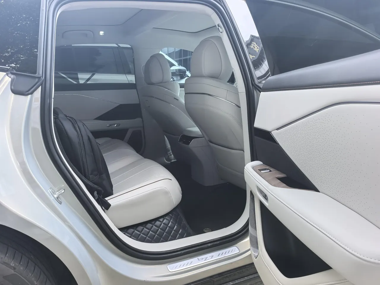 Toyota 2026 Platinum Intelligence 7 600 Pro Automatic Gear 5