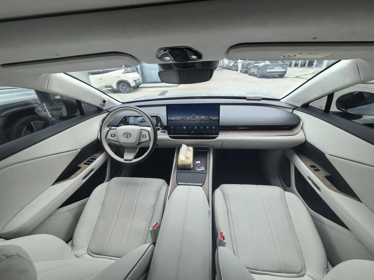 Toyota 2026 Platinum Intelligence 7 600 Pro Automatic Gear 6