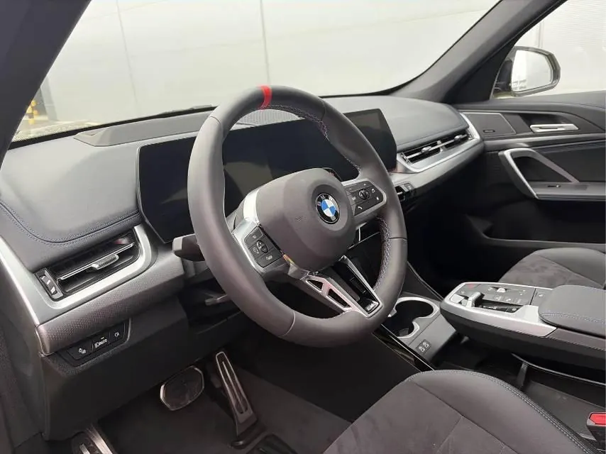 BMW 2026 X1 M35Li 2.0T automatic gear 6