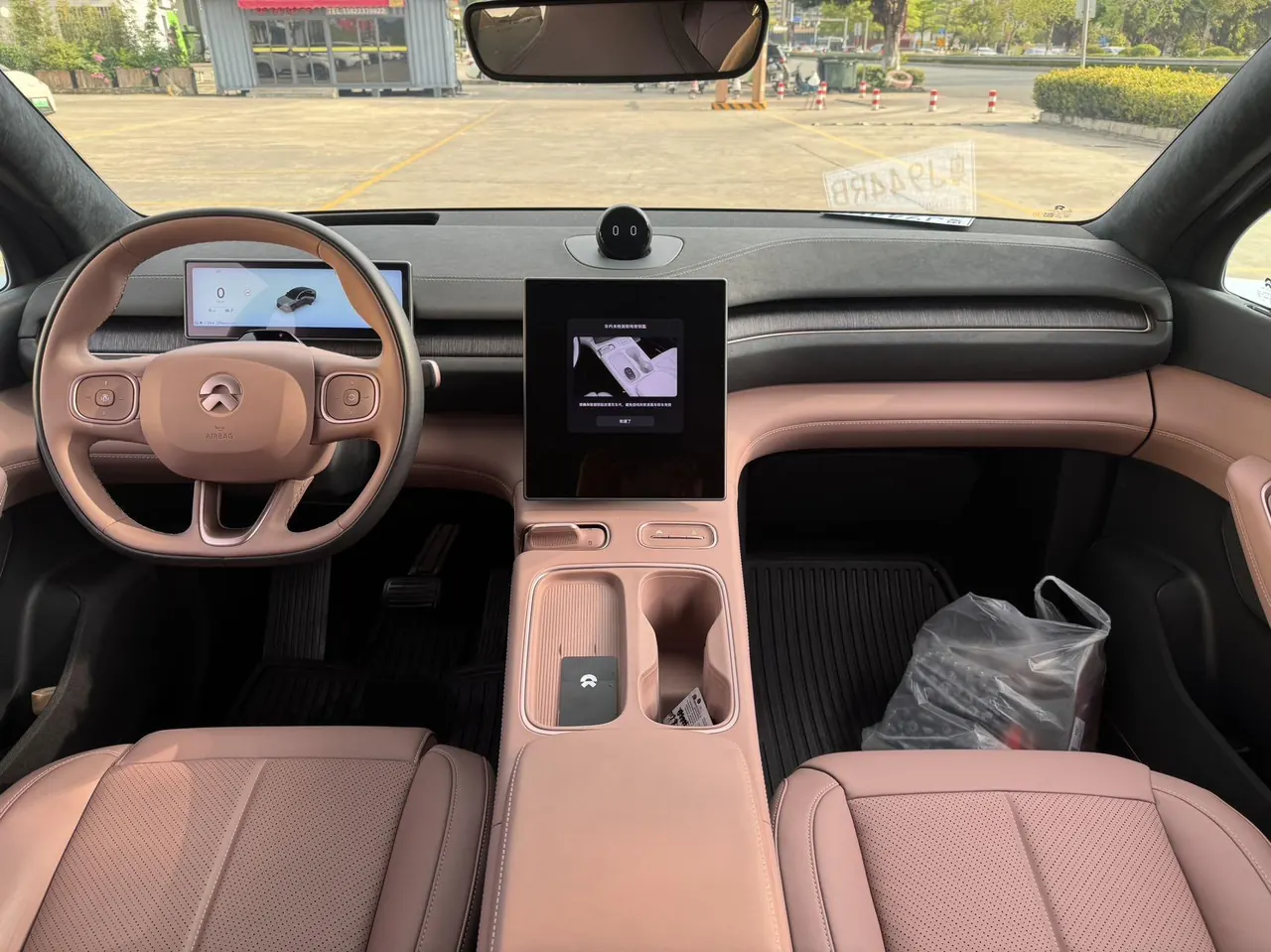 NIO 2023 EC6 75kWh automatic transmission - View 1
