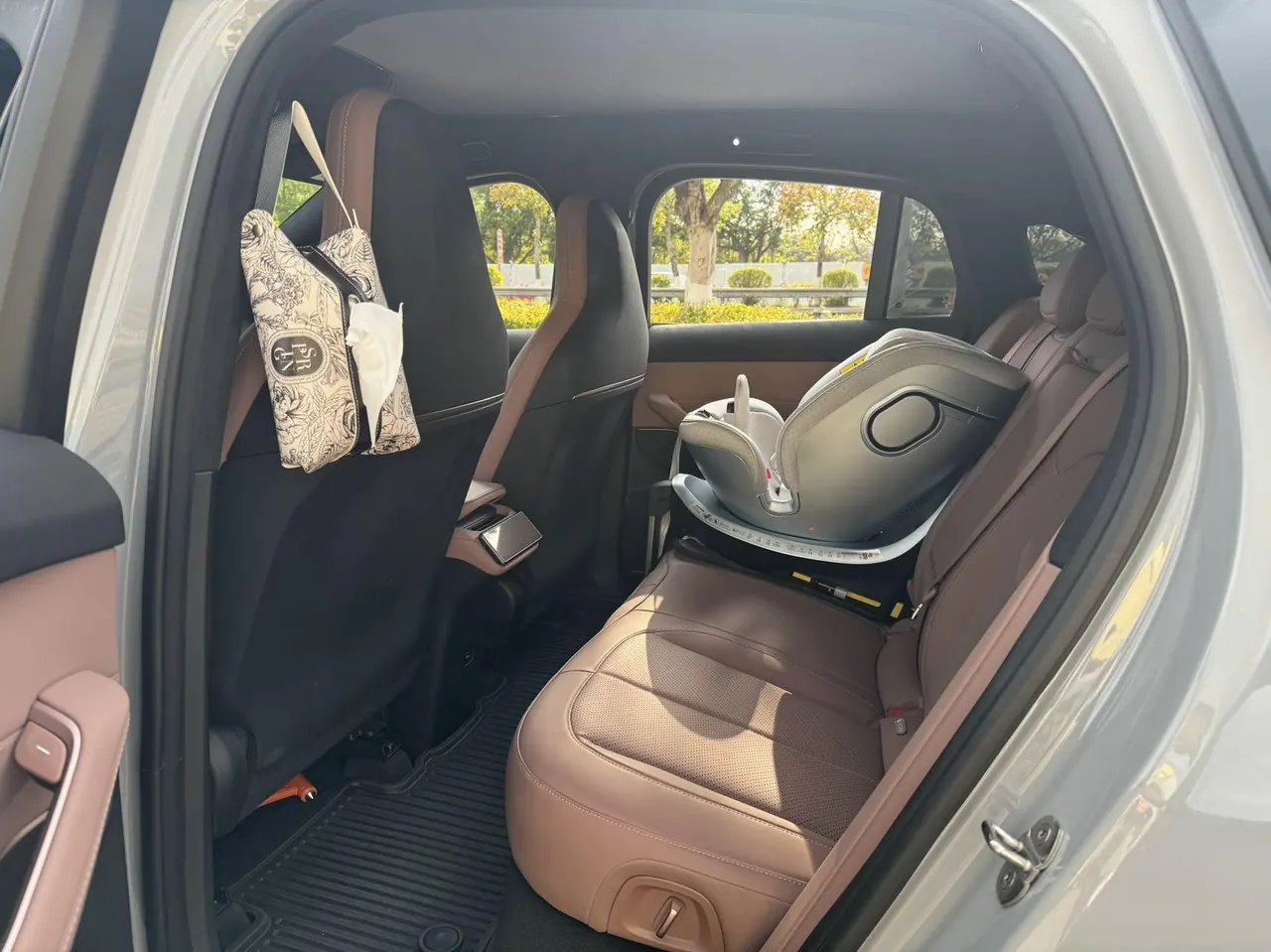 NIO 2023 EC6 75kWh automatic transmission 3