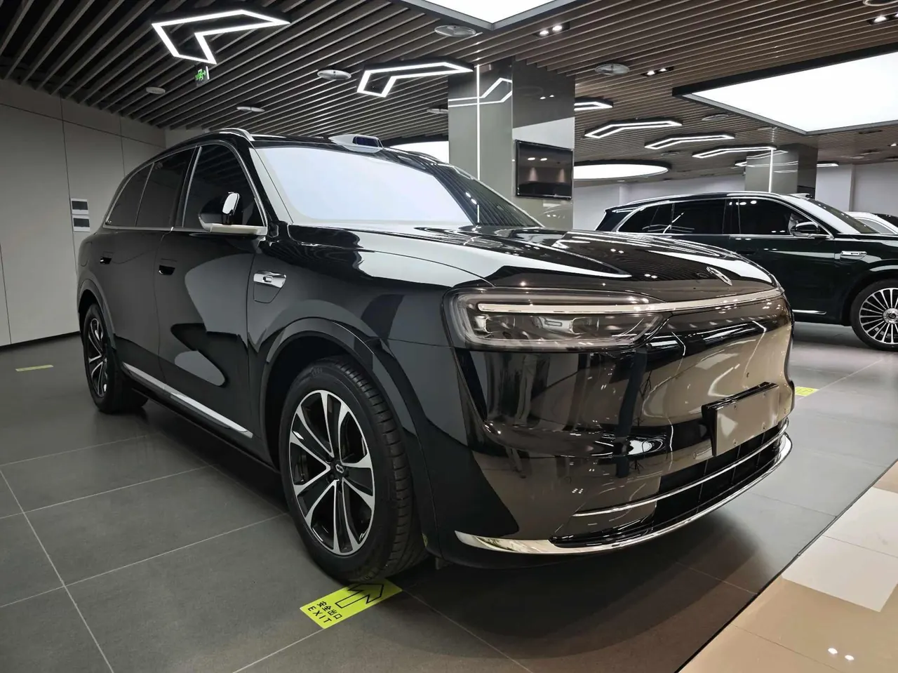 AITO 2026 AITO M7 extended range Max 4-wheel drive version 5 (192-line laser Radar) automatic gear 2