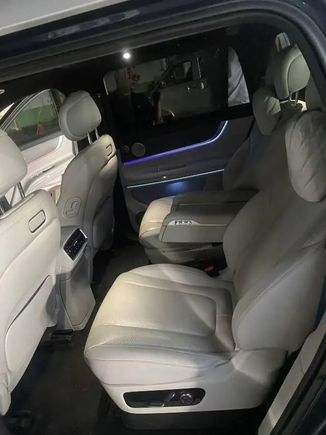 AITO 2024 AITO M9 extended range Max version 42kWh automatic gear 5