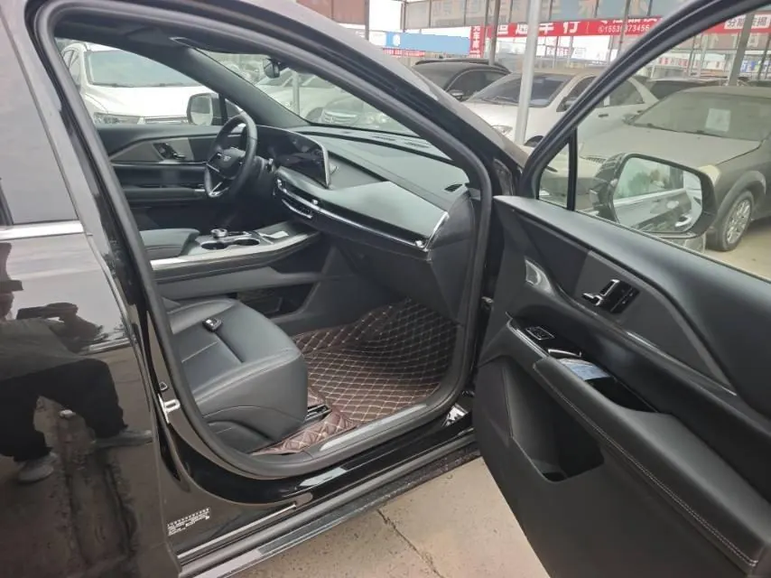 Cadillac 2026 XT5 48V 2.0T Metropolitan Automatic Gear 4