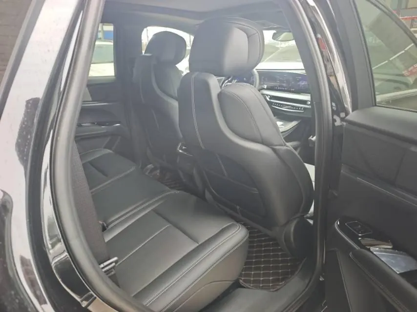 Cadillac 2026 XT5 48V 2.0T Metropolitan Automatic Gear 5
