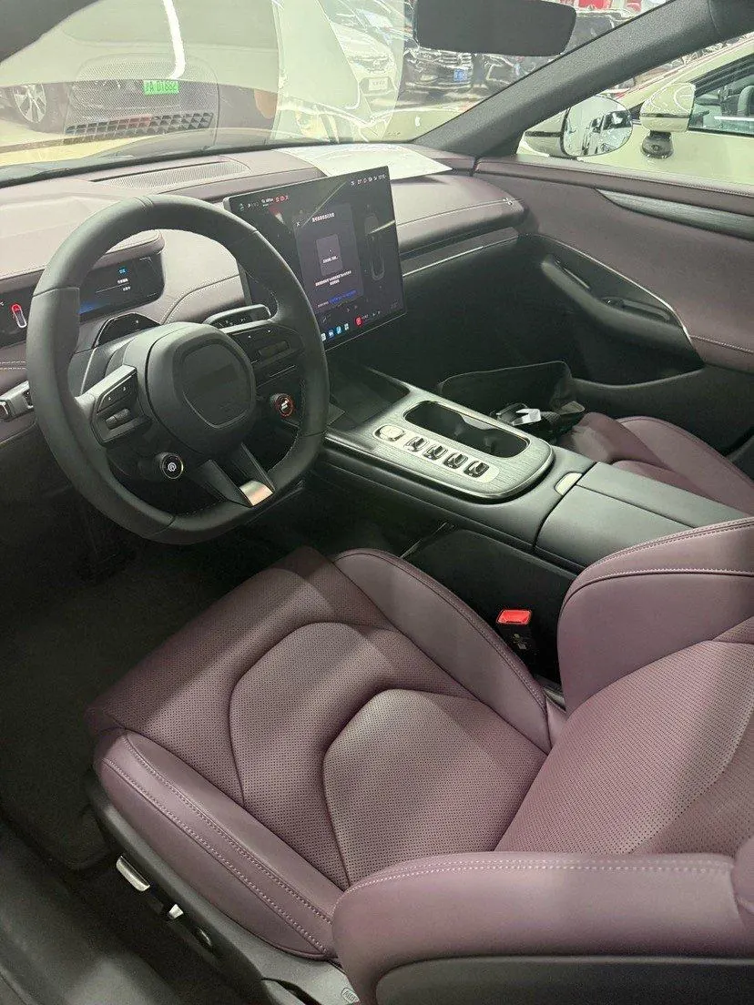 MI 2024 SU 7 830km Rear Drive Ultra Long Endurance High-end Smart Drive Pro Edition Automatic Gear 4