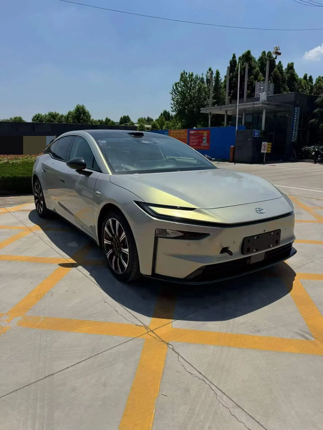 Toyota 2026 Platinum Intelligence 7 700 Max Laser Radar Edition Automatic Gear 3